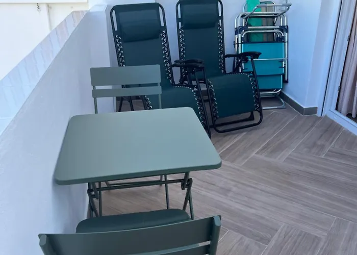 Marta Sol Y Mar La Carihuela Apartment Torremolinos