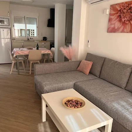 Marta Sol Y Mar La Carihuela